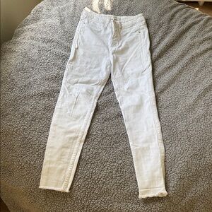 Abercrombie & Fitch White Denim Skinny Jeans